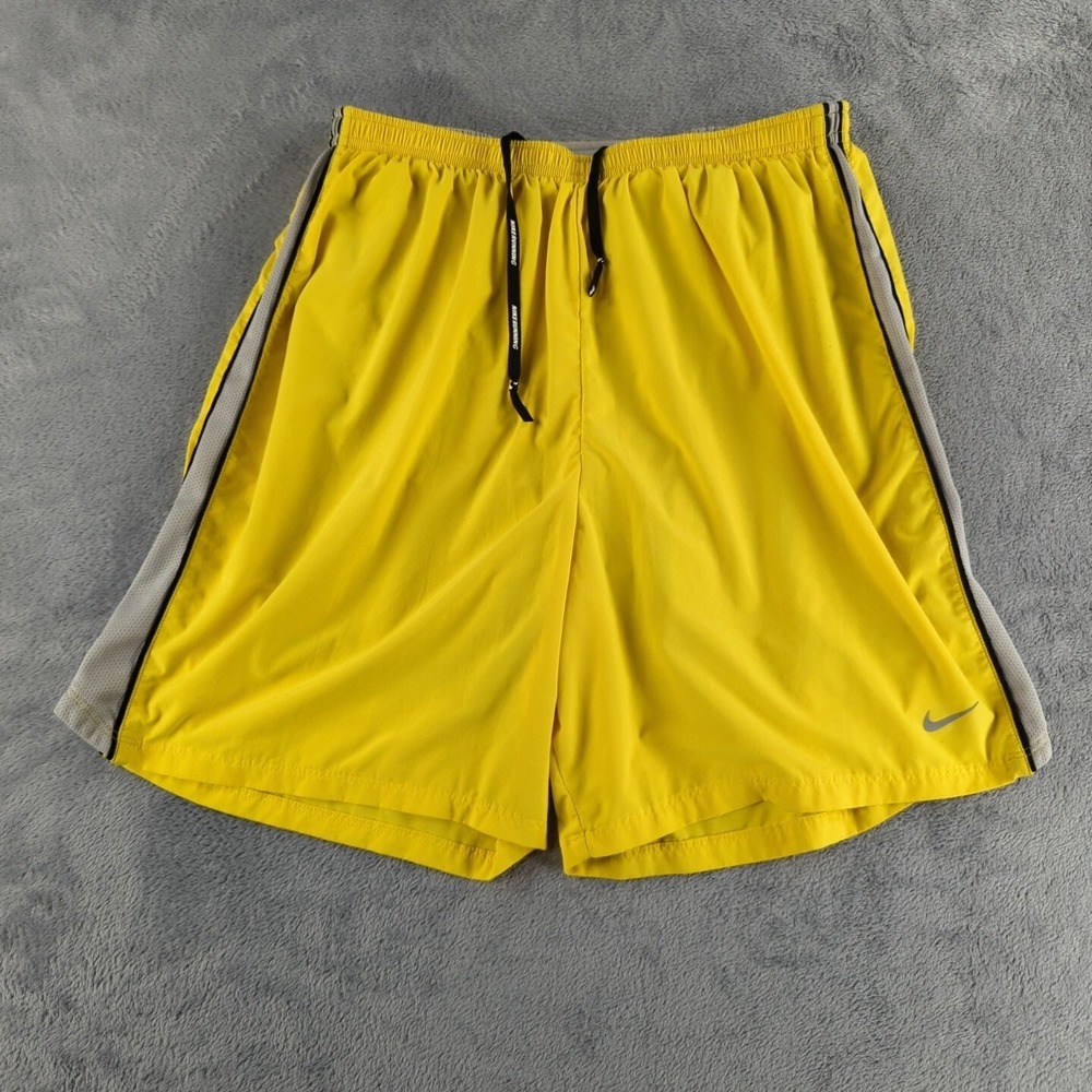 Nike Shorts Mens Large Yellow Dri-FIT 384281 Back Pouch Running‎ Gym Training